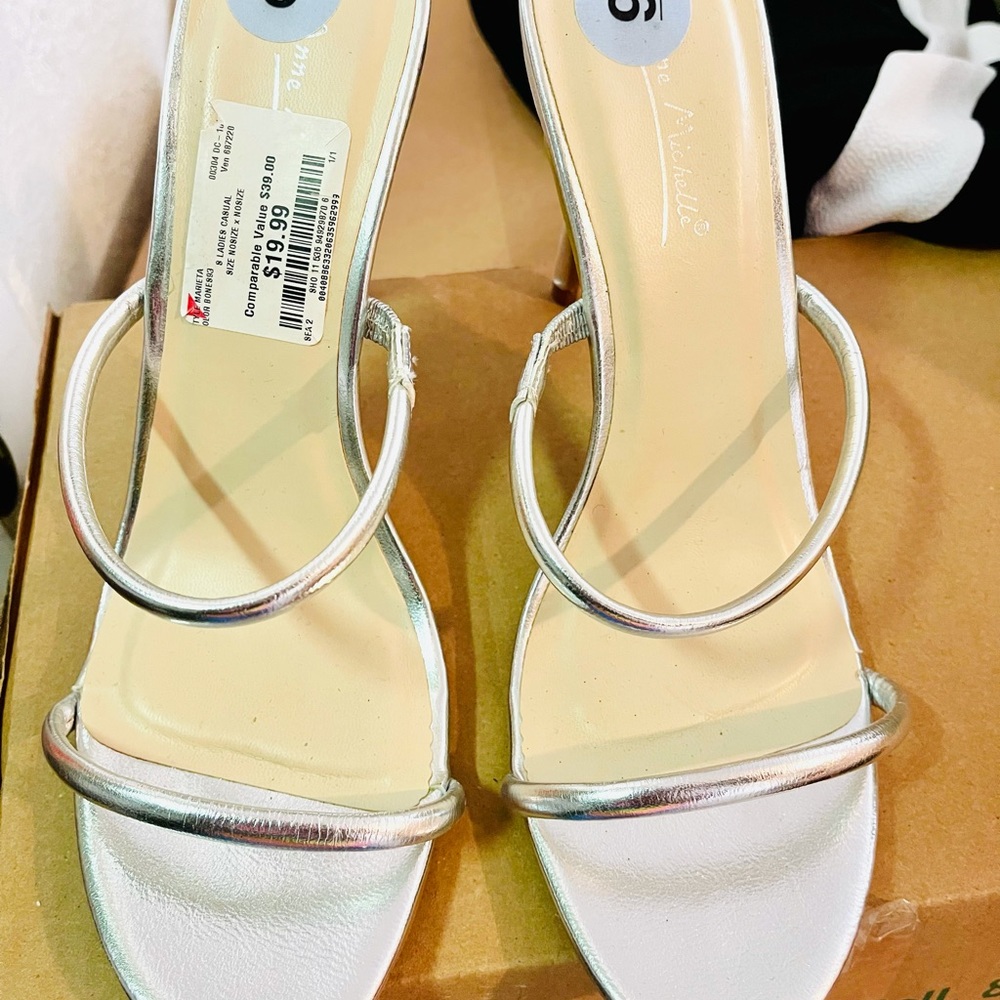 Anne Michelle silver heels